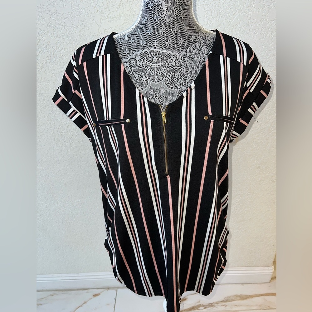Short Sleeve Top